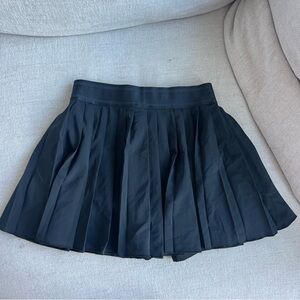 Black Pleated Women's Tennis Skirt